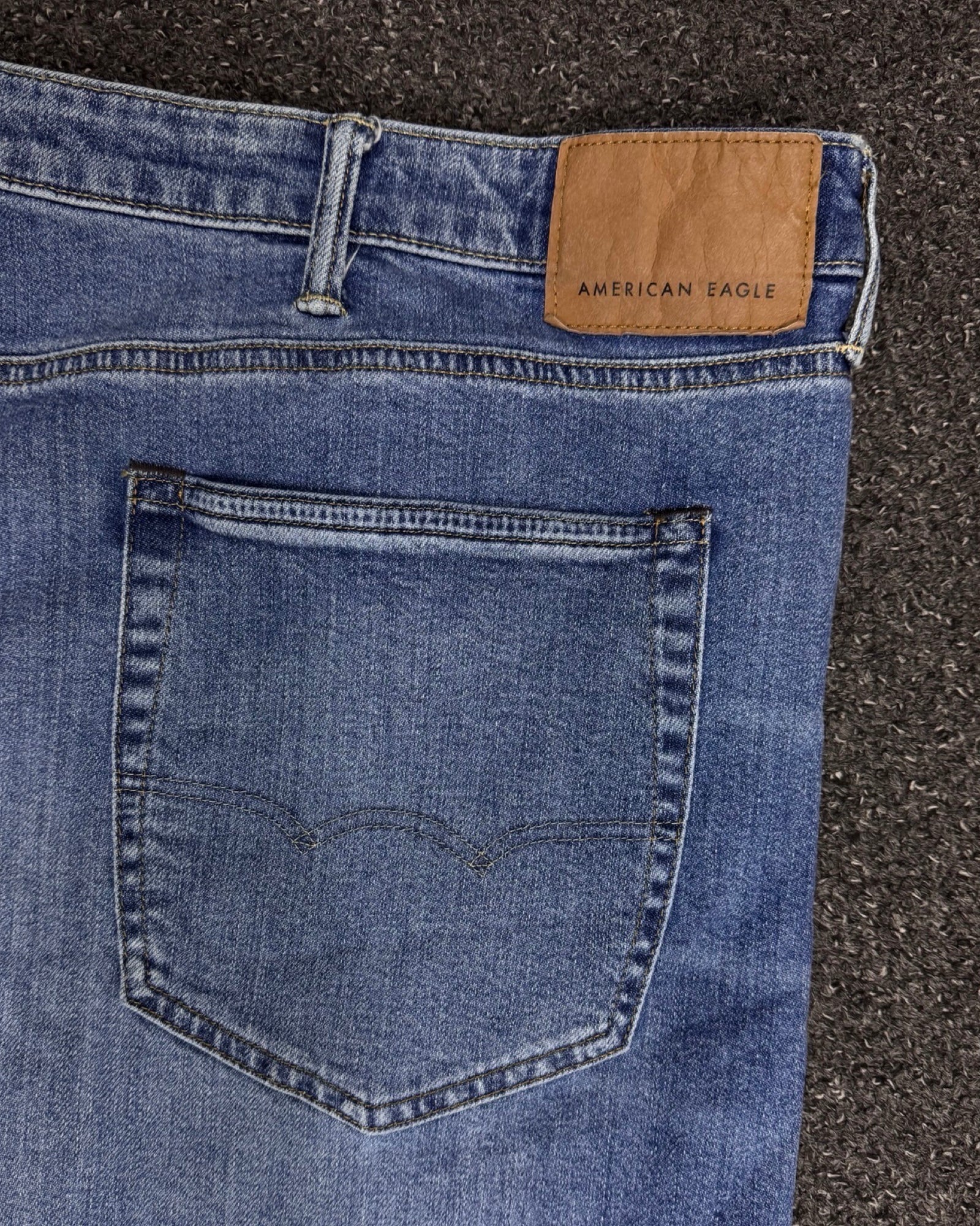 american eagle straight w52l32