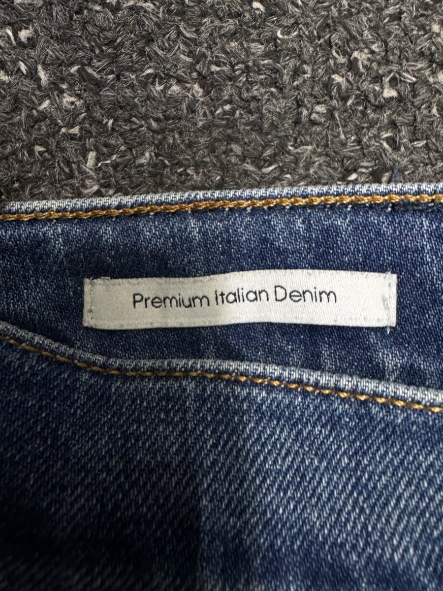 CALVIN KLEIN SLIM W32L32
