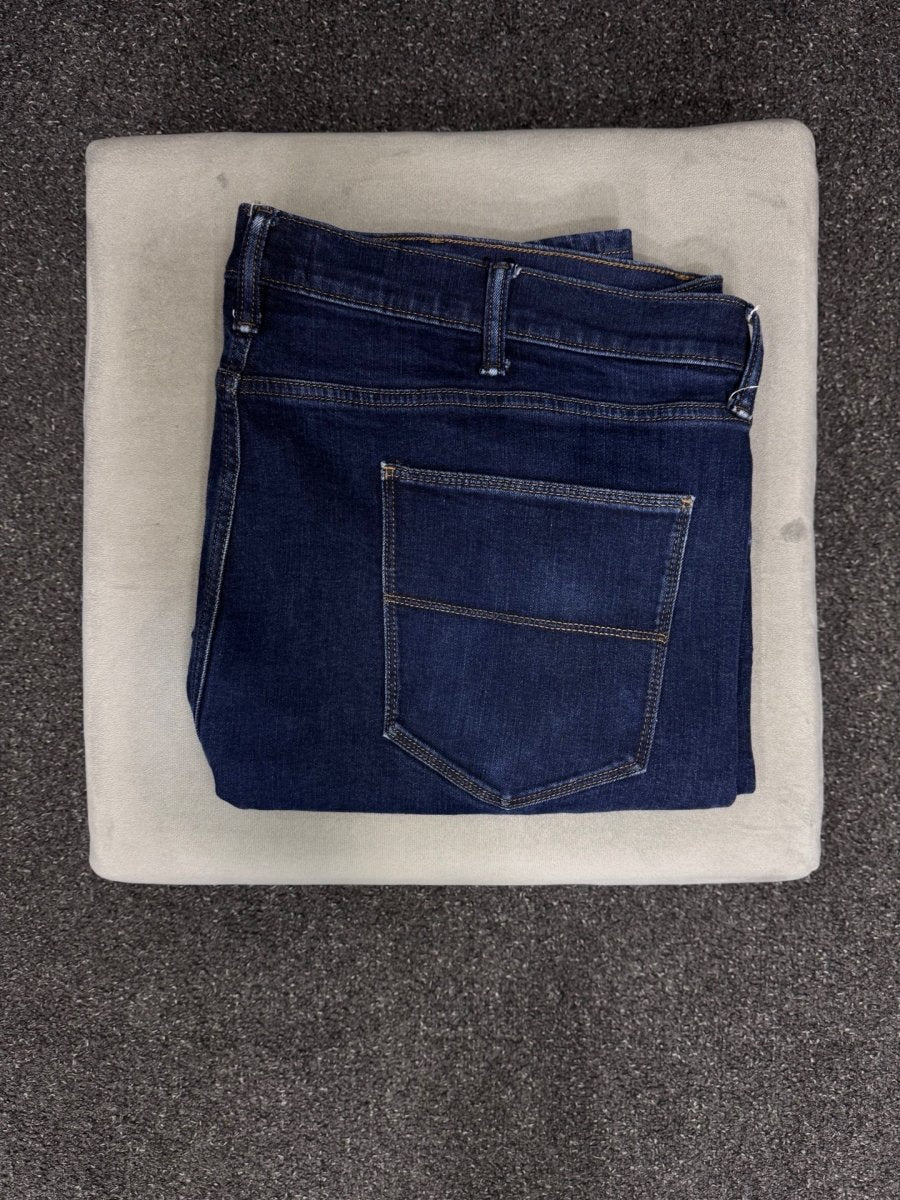m&s Straight w46l29