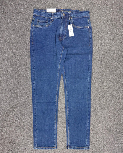 AMERICAN EAGLE
