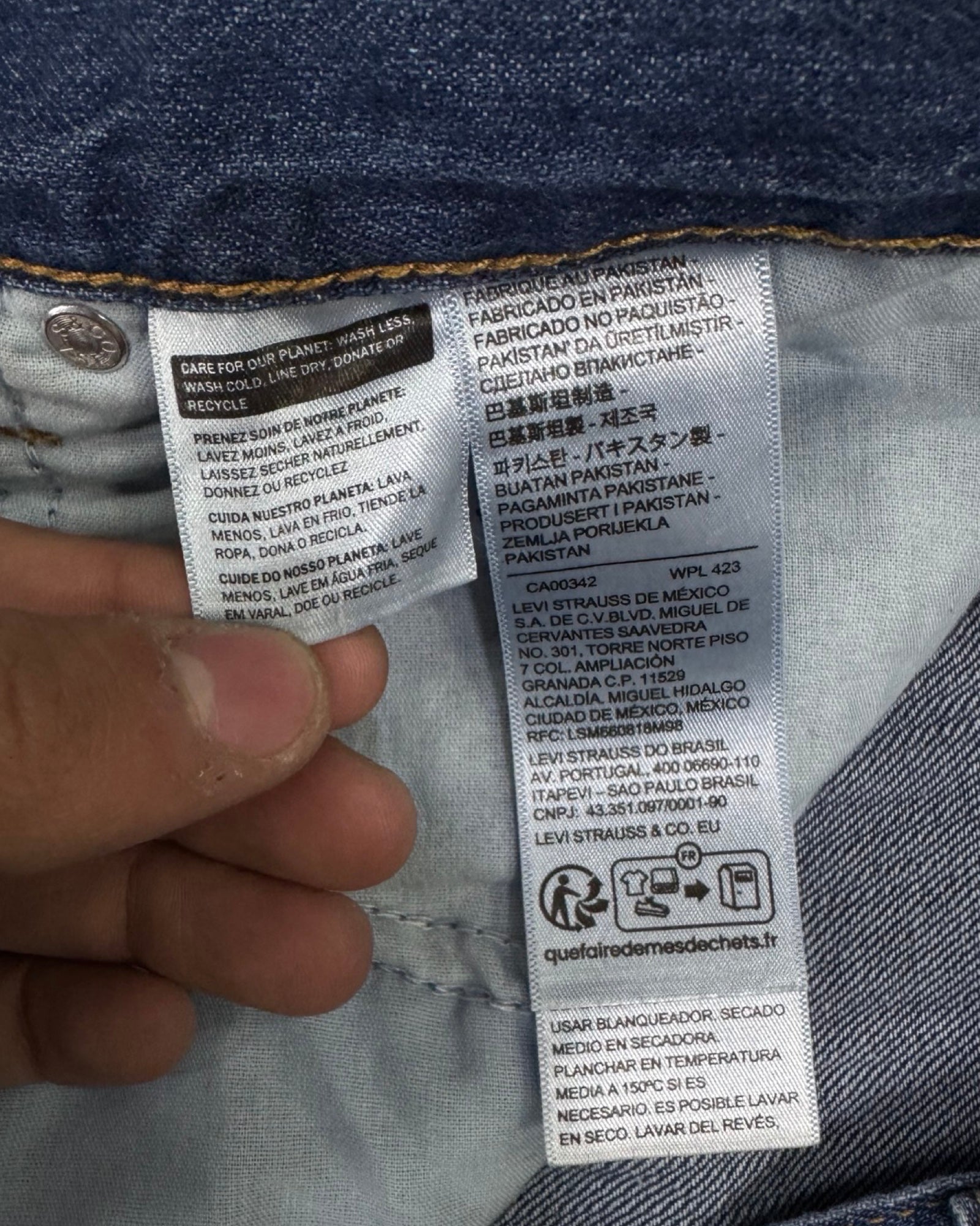 levi's Straight w28l30