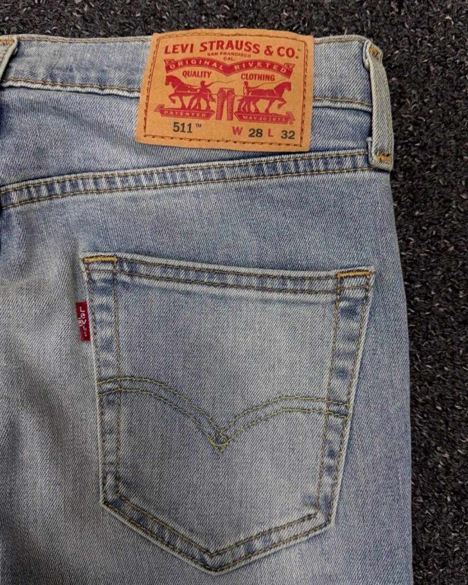 LEVI'S 511 w28l32