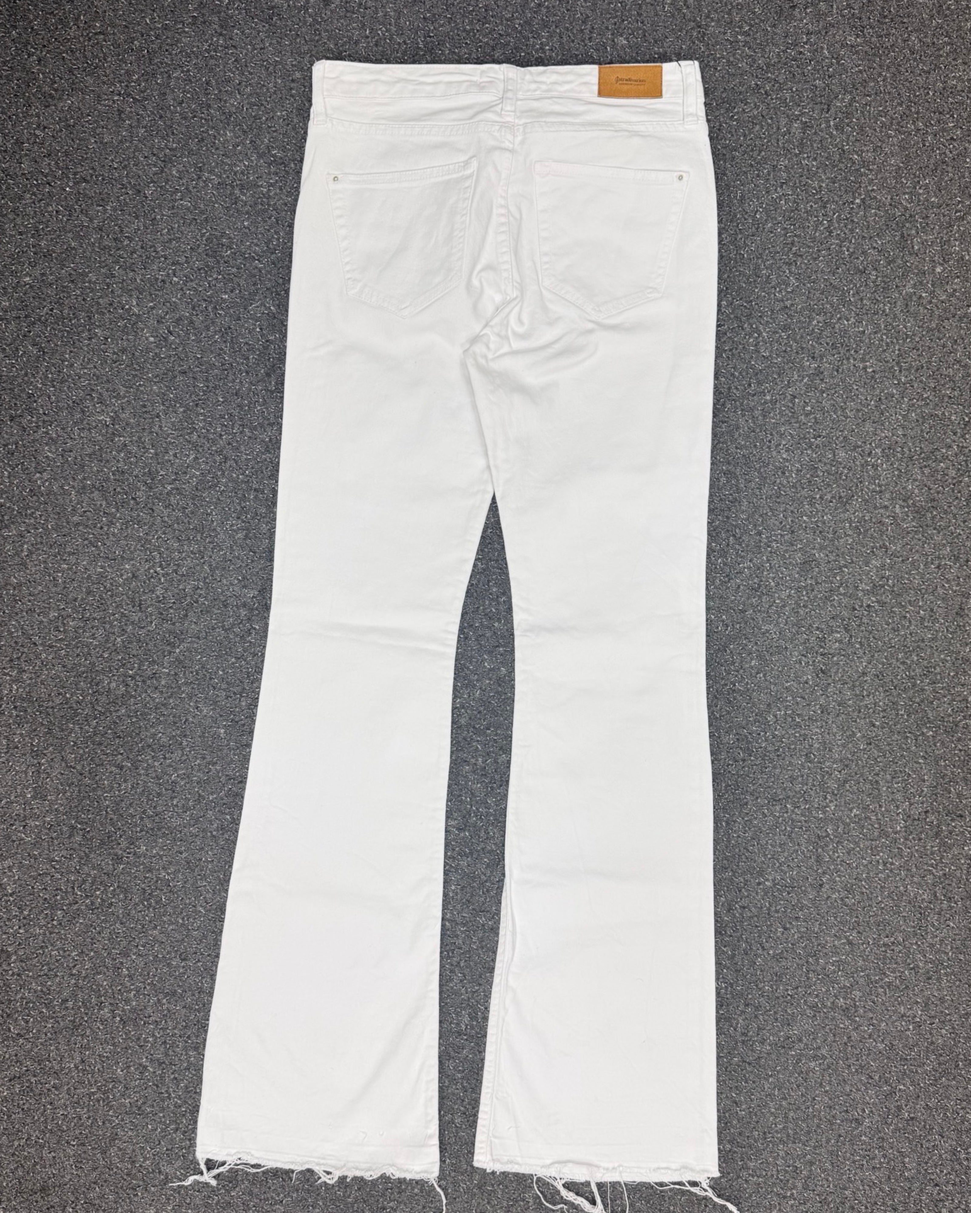 stradivarius Flare w28l32