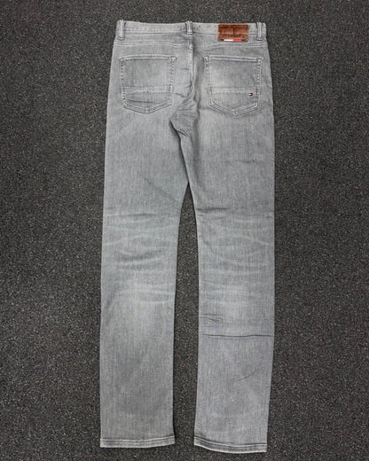 TOMMY HILFIGER Slim w32l32