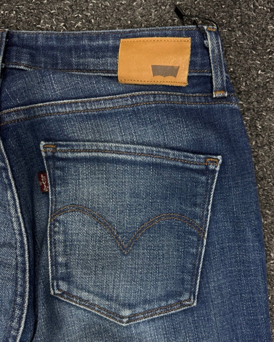 levi's Skinny w28l28
