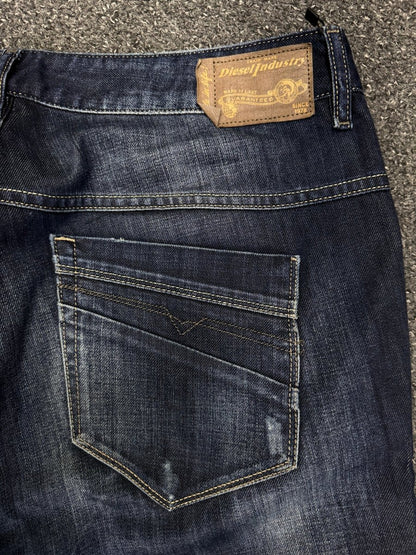 Diesel Industry skinny w32l32