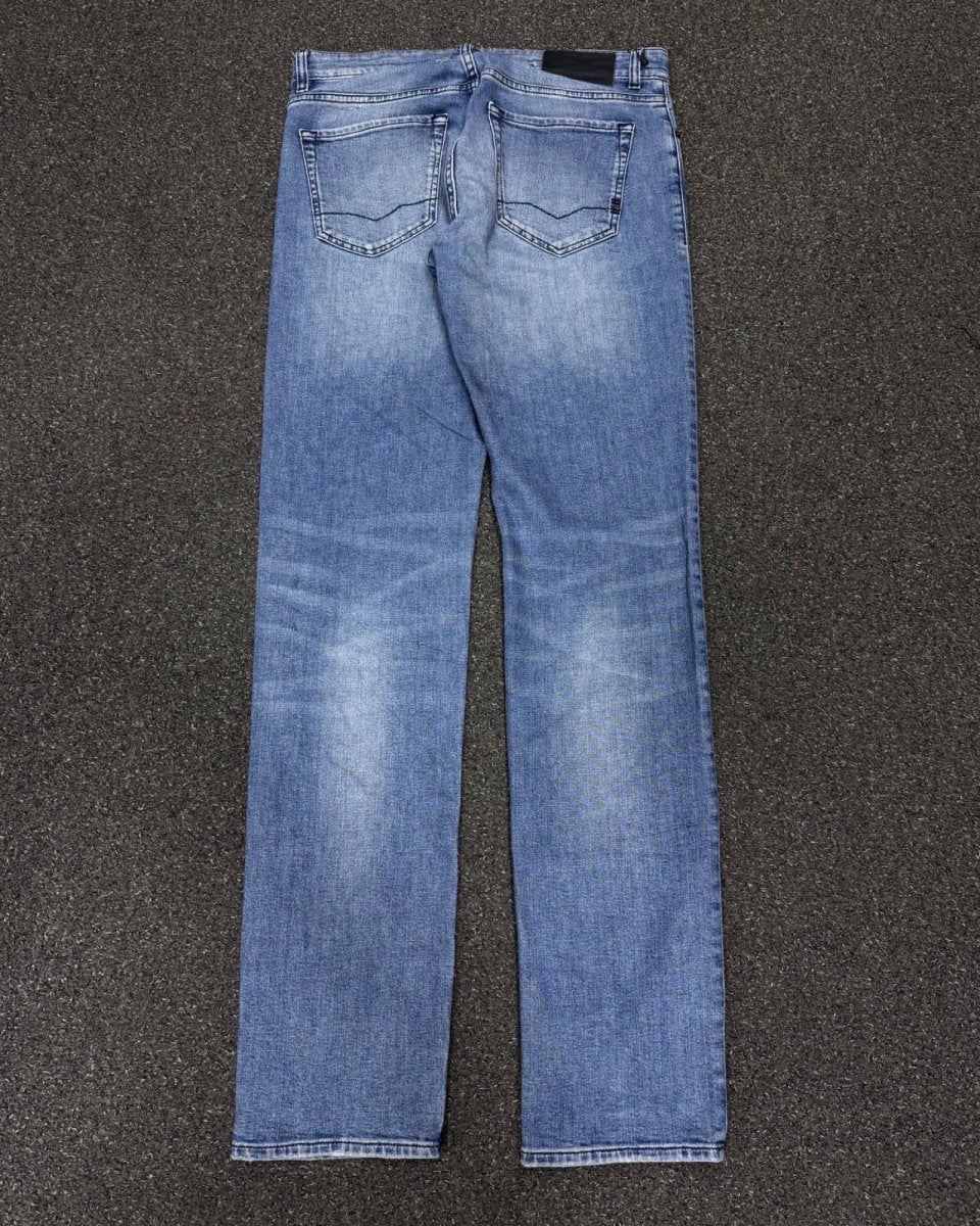 HUGO BOSS Regular w31l34