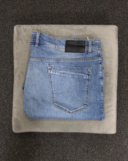 pierre cardin Straight w48L34