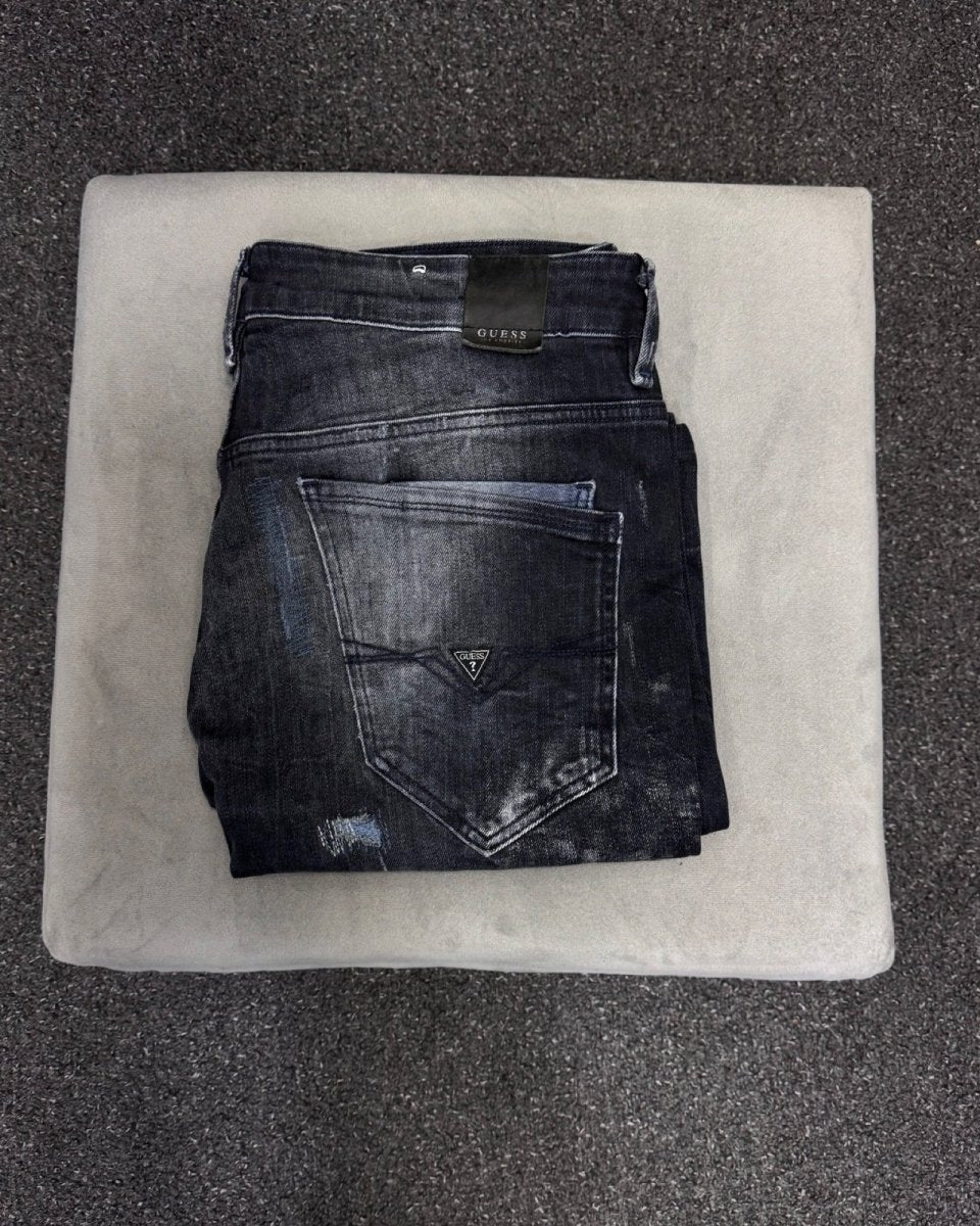 GUESS Slim w30l32