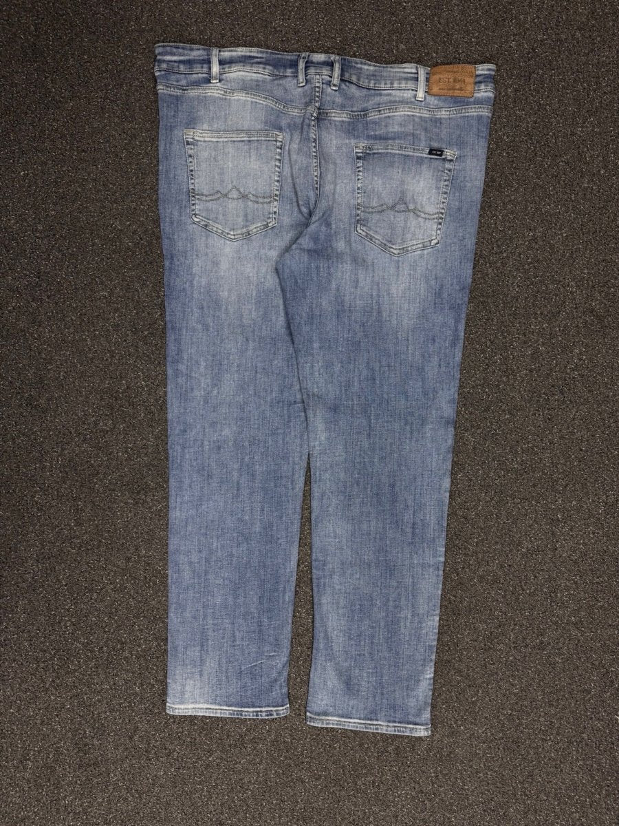 c&a Regular w44l32