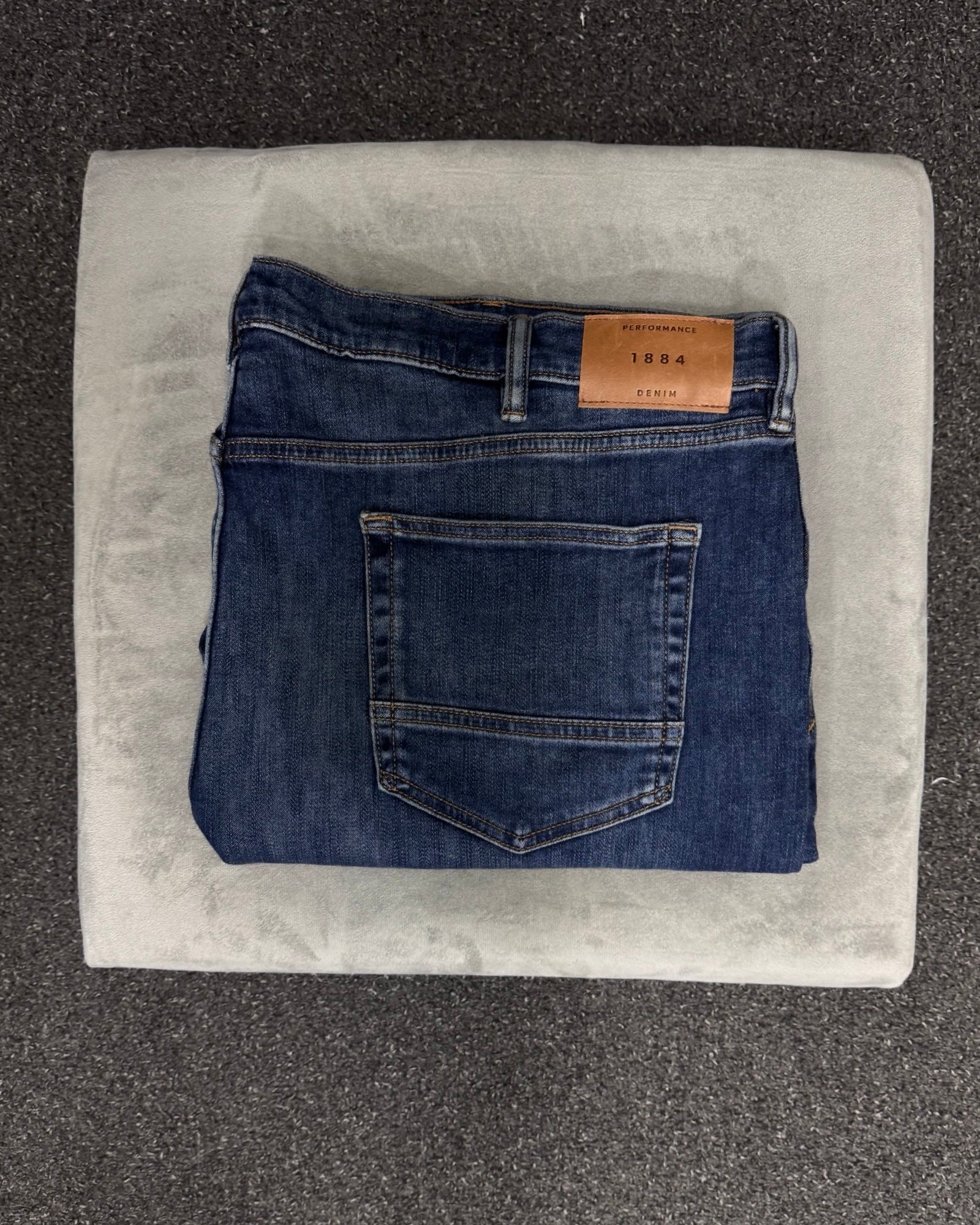 M&S STRAIGHT W44L29
