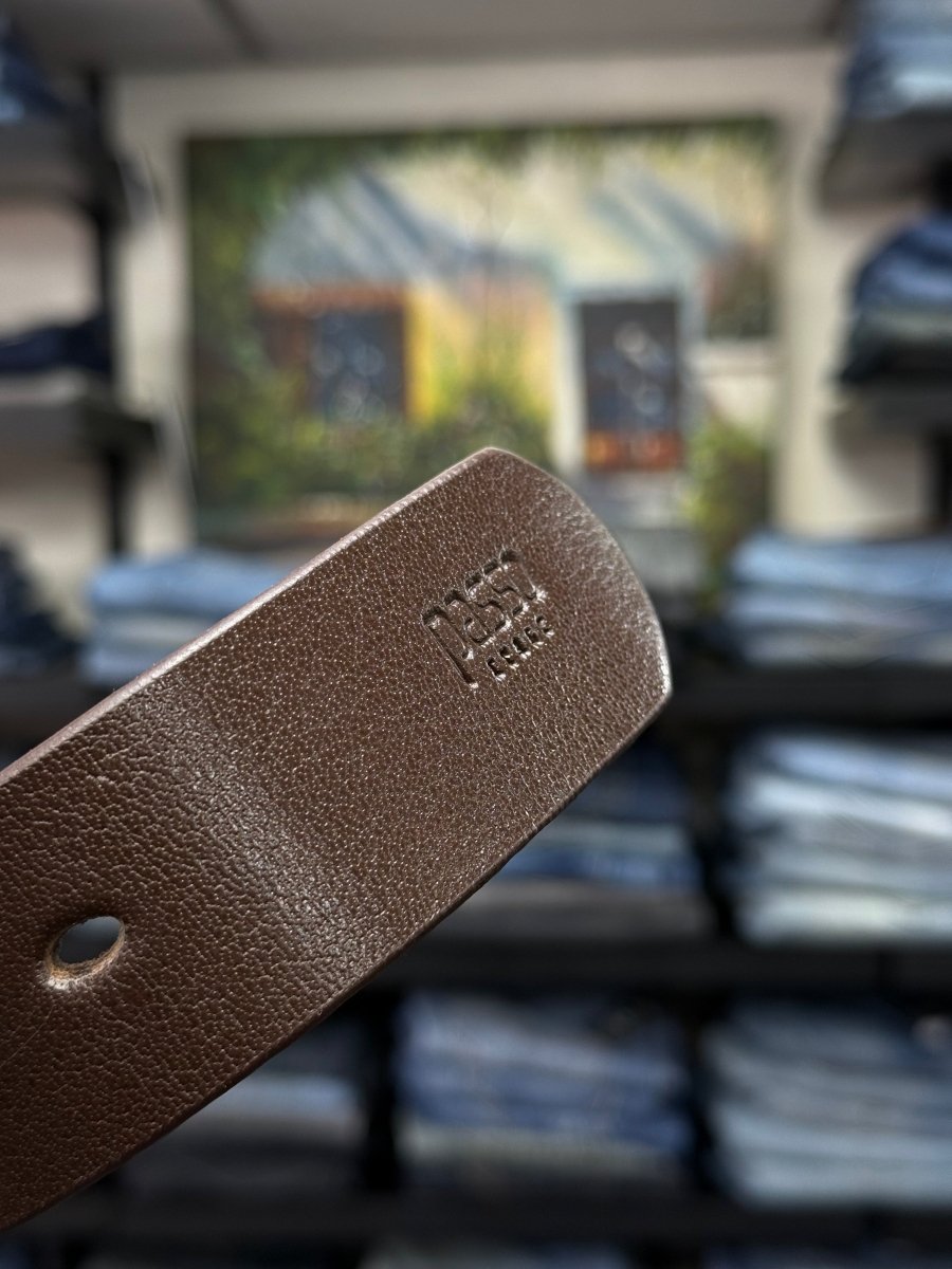genuine Italian cowhide leather passo