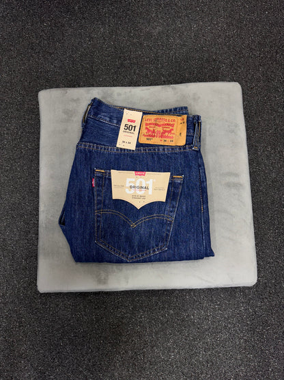 LEVI'S 501 w36l34