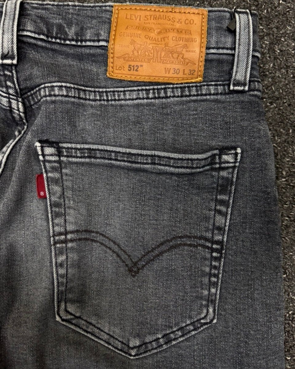 LEVI'S 512 w30l32