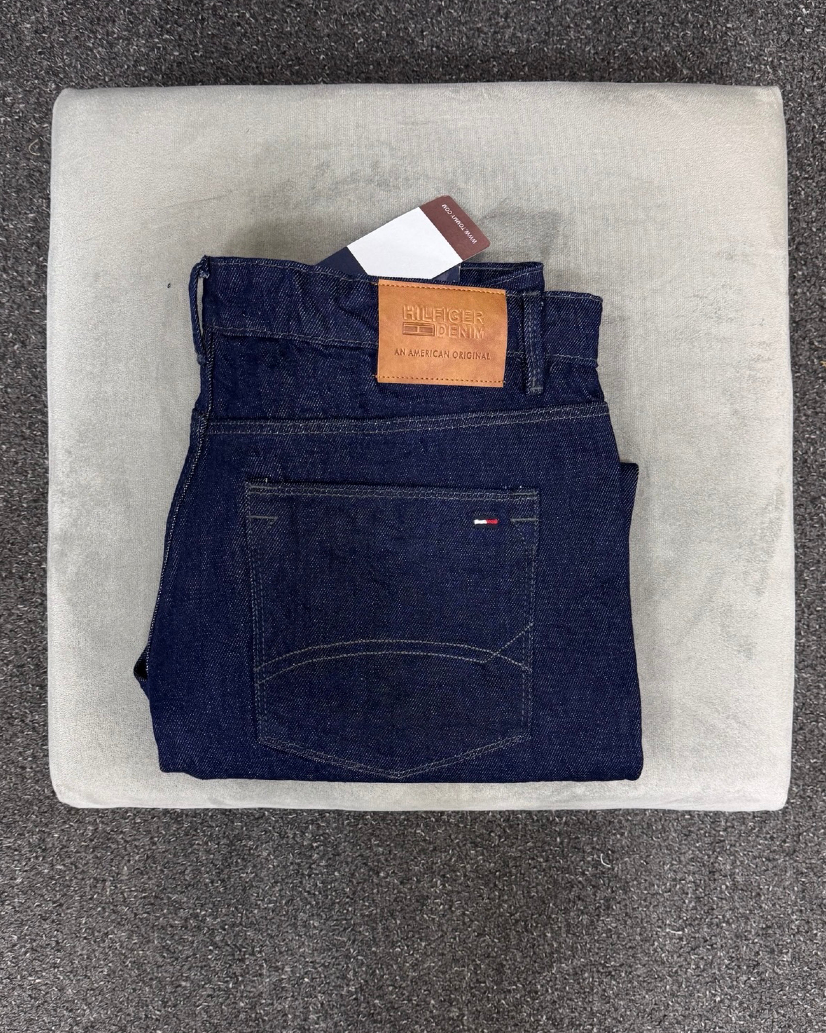 TOMMY HILFIGER
